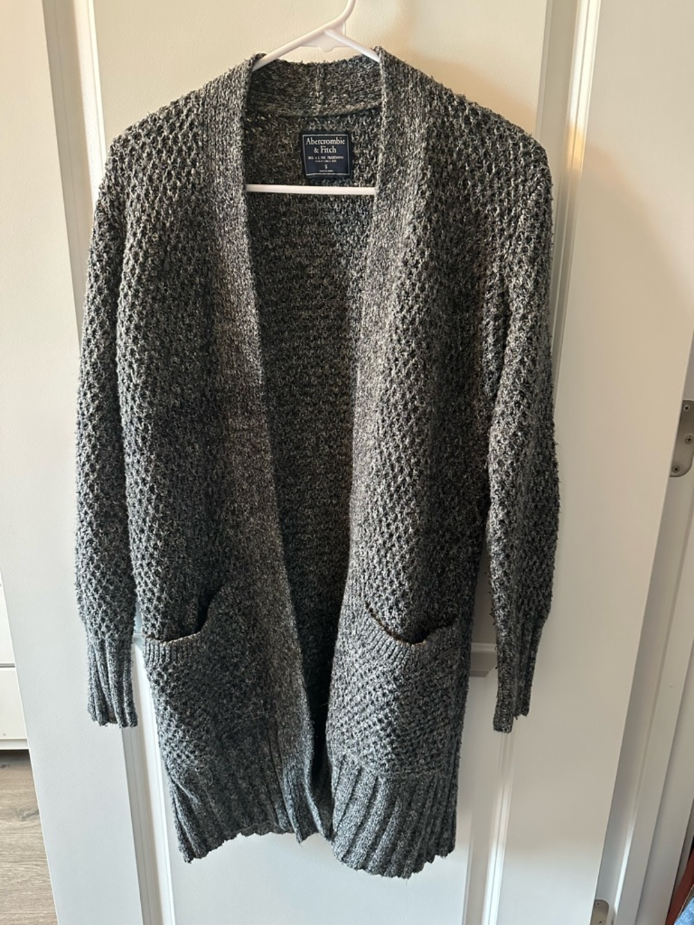 Abercrombie & Fitch Heather Gray Open-Front Knit Cardigan